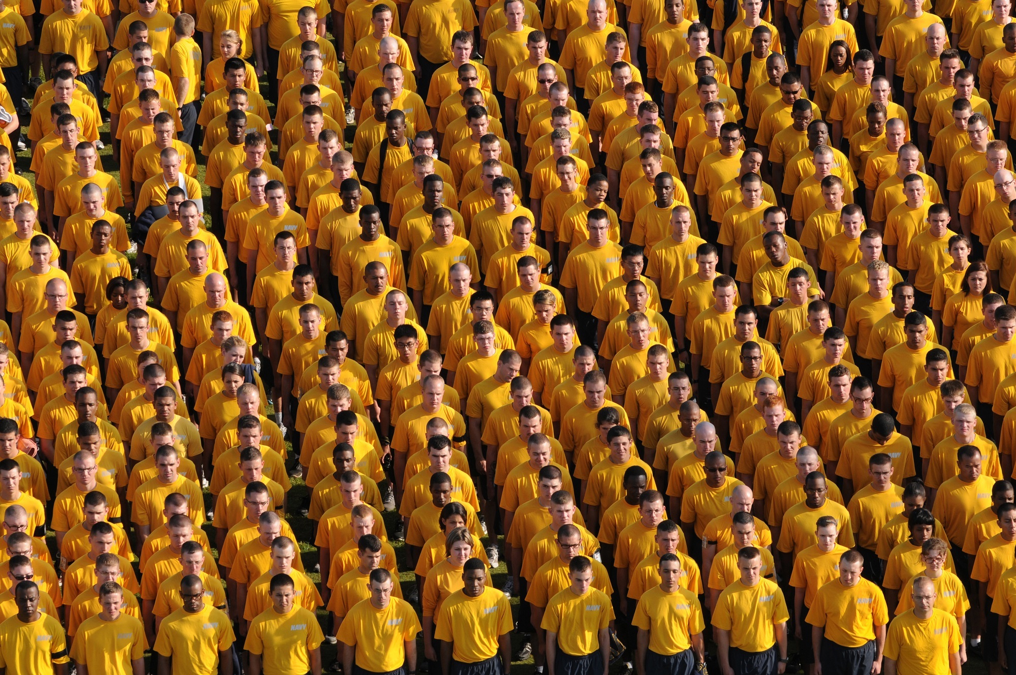 tips to stand out in the crowd - job 30 days